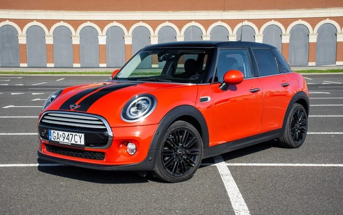 MINI Cooper cena 73900 przebieg: 76200, rok produkcji 2018 z Łódź małe 781